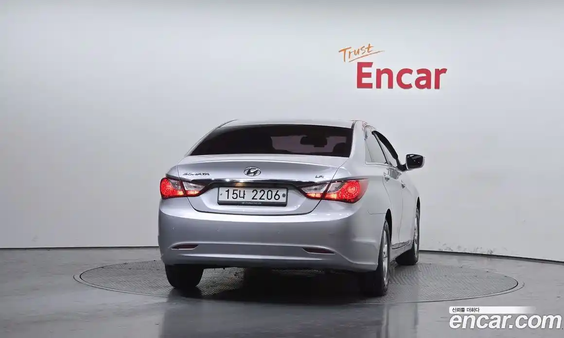 Hyundai Sonata 2014 2.0 Автомат в Москве № 117595, фото 4