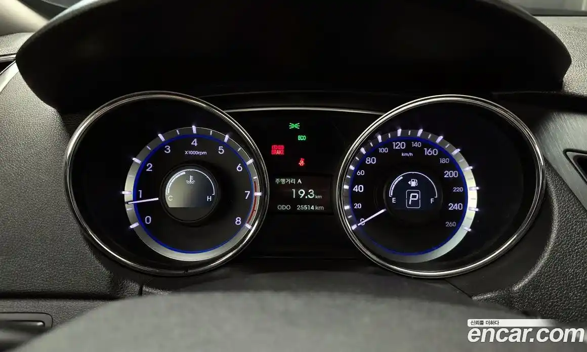 Hyundai Sonata 2014 2.0 Автомат в Москве № 117595, фото 8