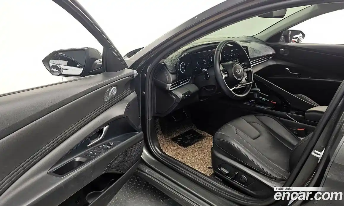 Hyundai Avante 2021 1.6 Автомат в Москве № 119675, фото 11