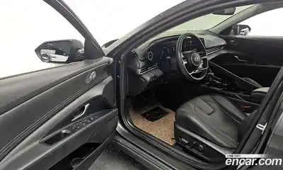 Hyundai Avante 2021 1.6 Автомат в Москве № 119675, миниатюра 11