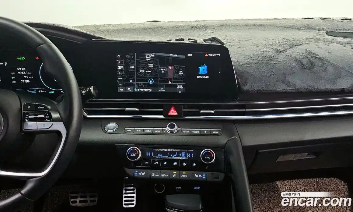 Hyundai Avante 2021 1.6 Автомат в Москве № 119675, фото 14