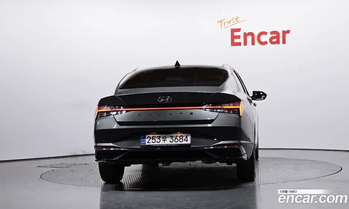 Hyundai Avante 2021 1.6 Автомат в Москве № 119675, фото 4