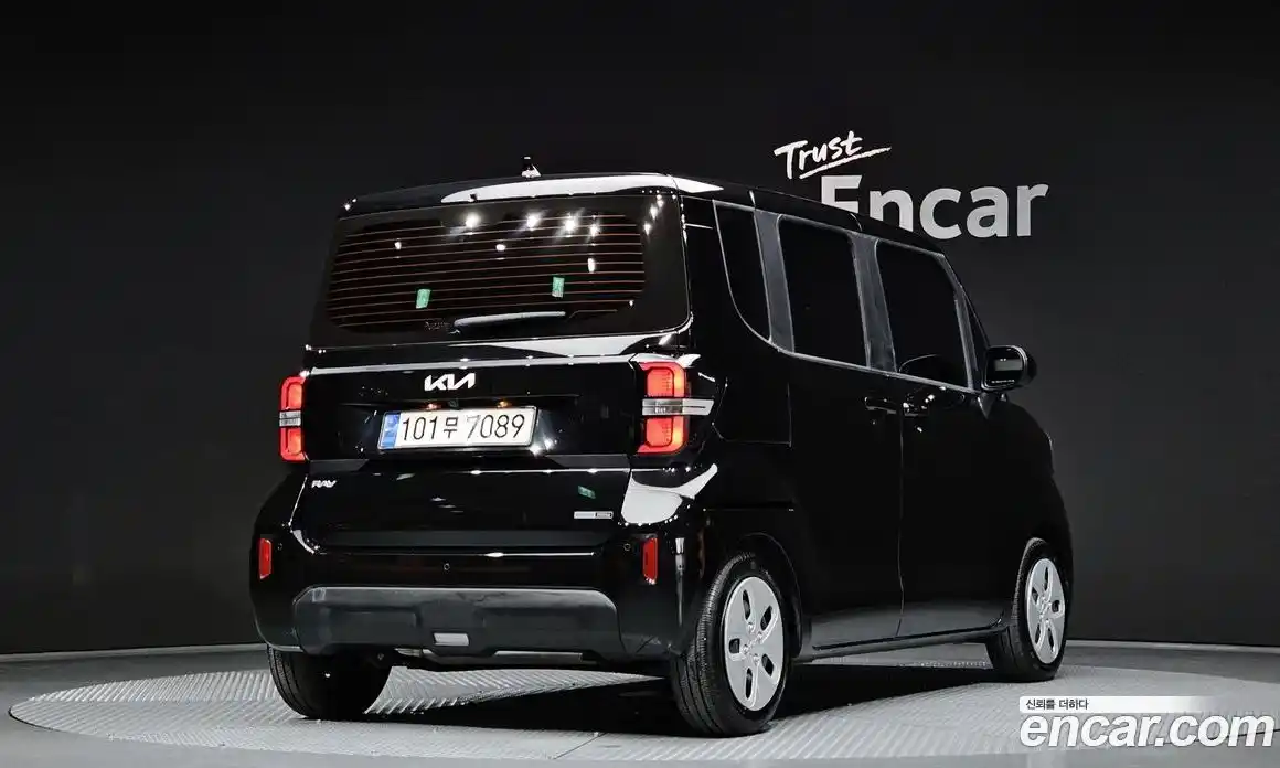 Kia Ray 2023 1.0 Автомат в Москве № 119912, фото 16