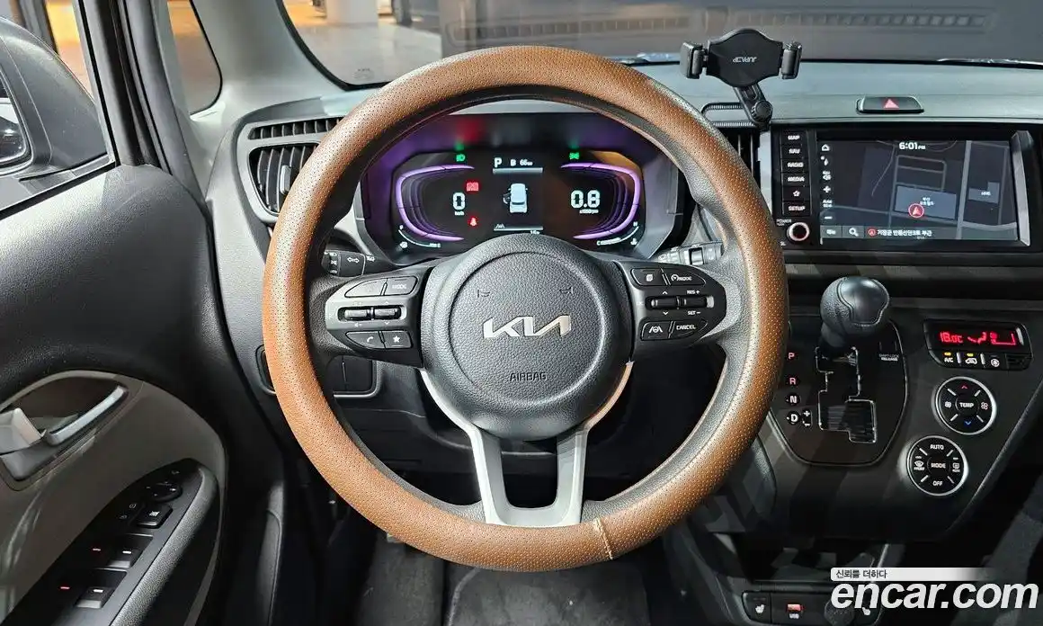 Kia Ray 2023 1.0 Автомат в Москве № 119912, фото 18