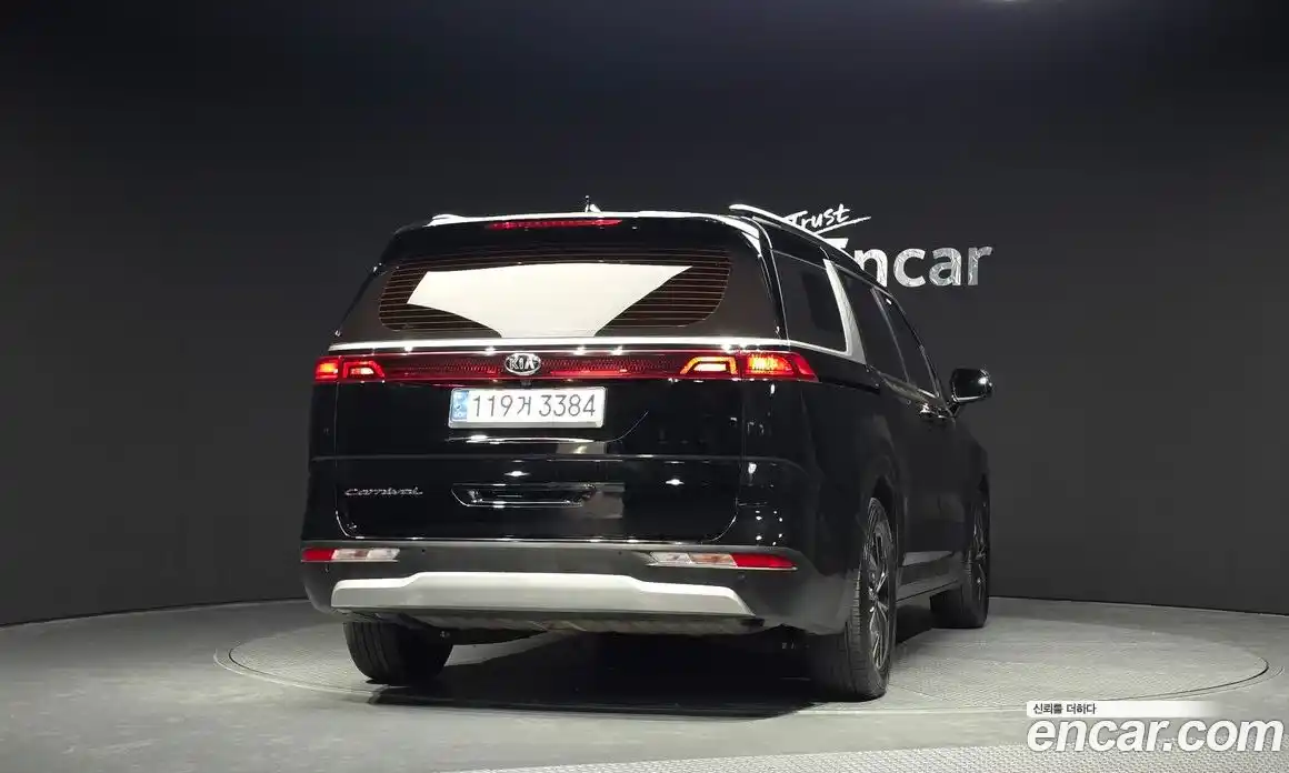 Kia Canival 2021 3.5 Автомат в Москве № 123654, фото 7