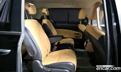 Kia Canival 2021 3.5 Автомат в Москве № 123654, миниатюра 10