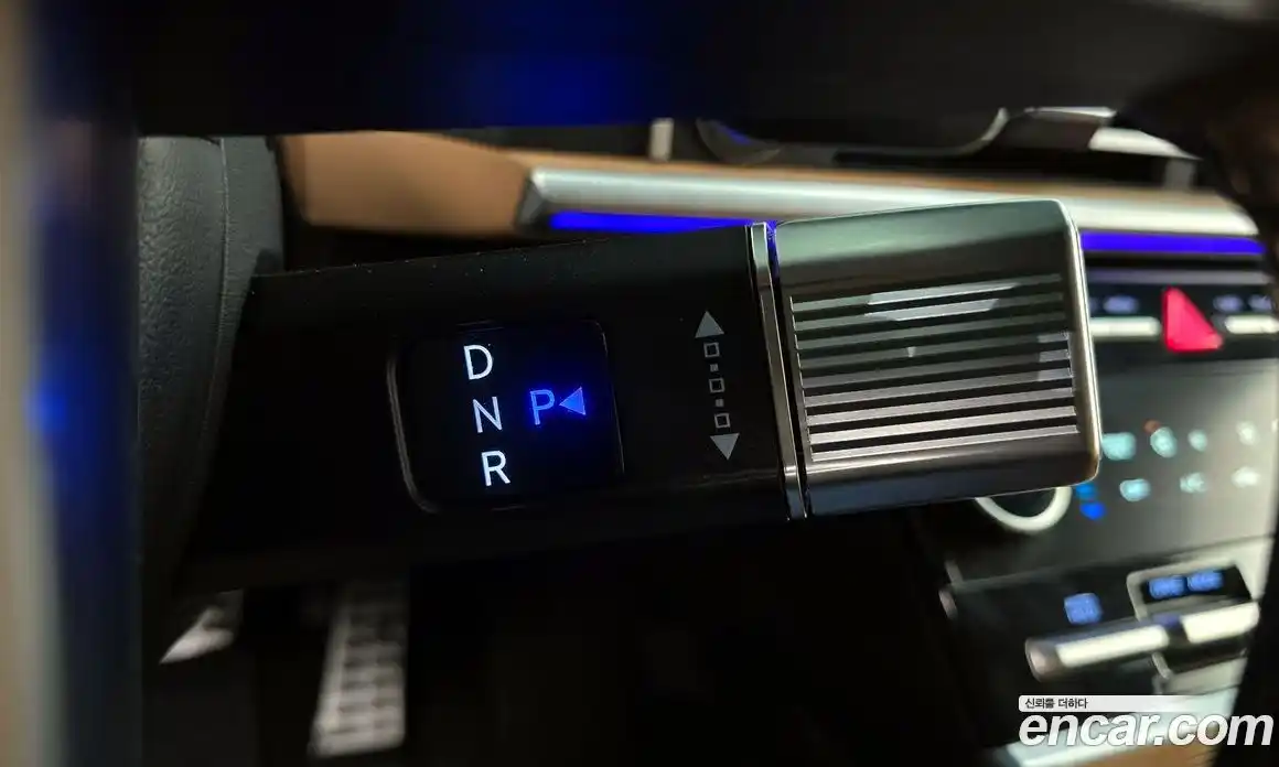 Hyundai Santa Fe 2024 1.6 Автомат в Москве № 126799, фото 11