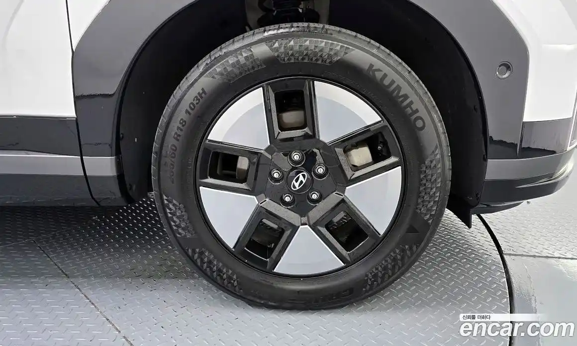 Hyundai Santa Fe 2024 1.6 Автомат в Москве № 126799, фото 4