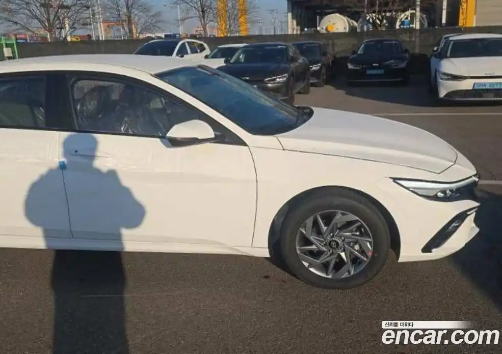 Hyundai Avante 2026 1.6 Автомат в Москве № 129372, фото 9