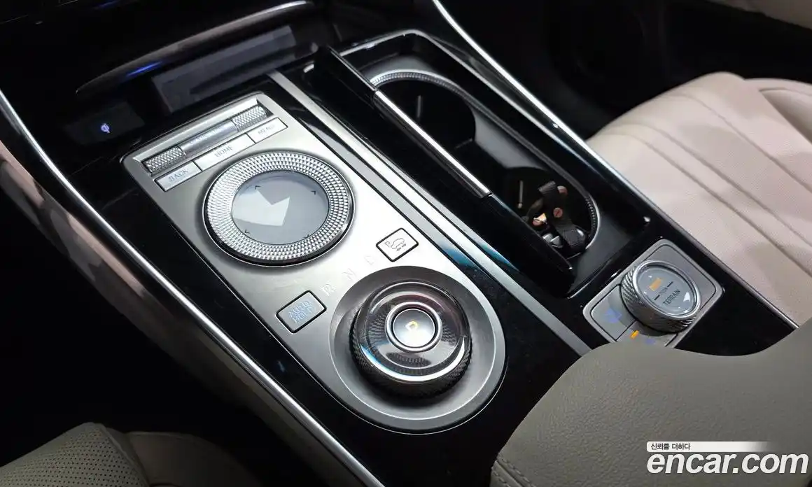 Genesis GV80 2021 2.5 Автомат в Москве № 13011, фото 5