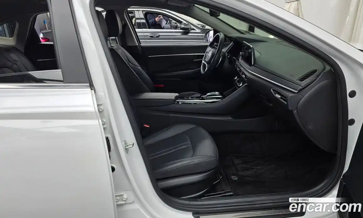 Hyundai Sonata 2021 2.0 Автомат в Москве № 130321, фото 11