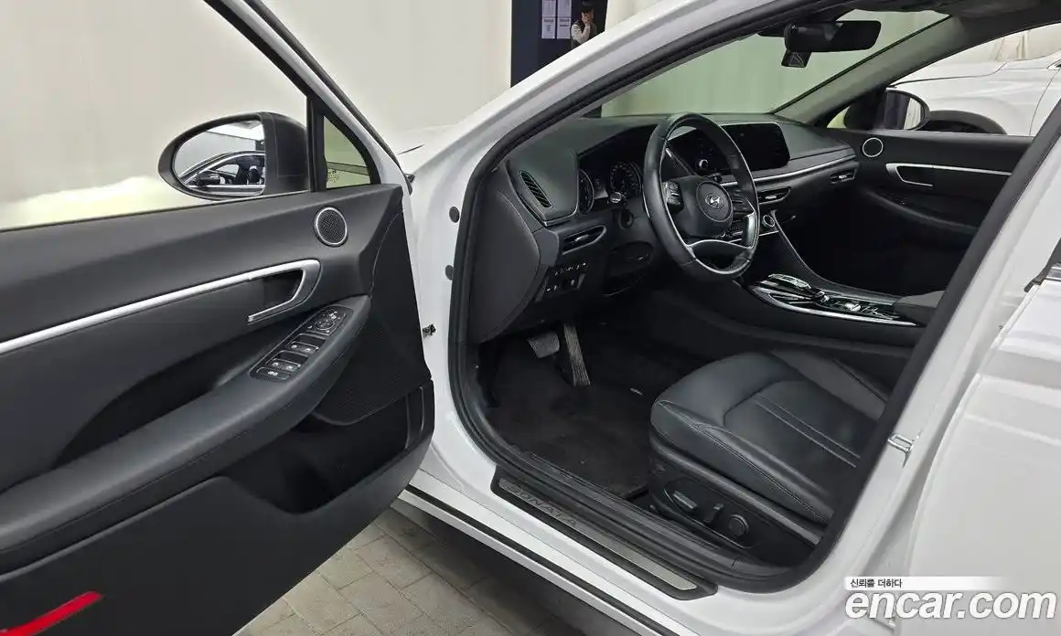 Hyundai Sonata 2021 2.0 Автомат в Москве № 130321, фото 10