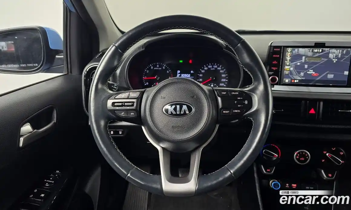 Kia Morning 2019 1.0 Автомат в Москве № 131546, фото 16