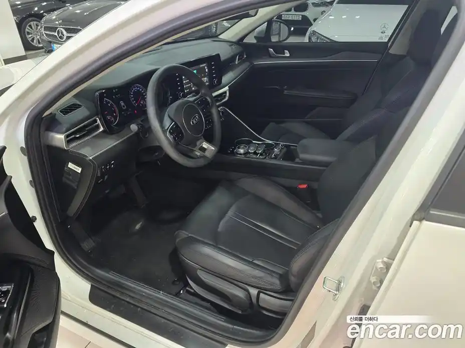 Kia K5 2021 2.0 Автомат в Москве № 131842, фото 16