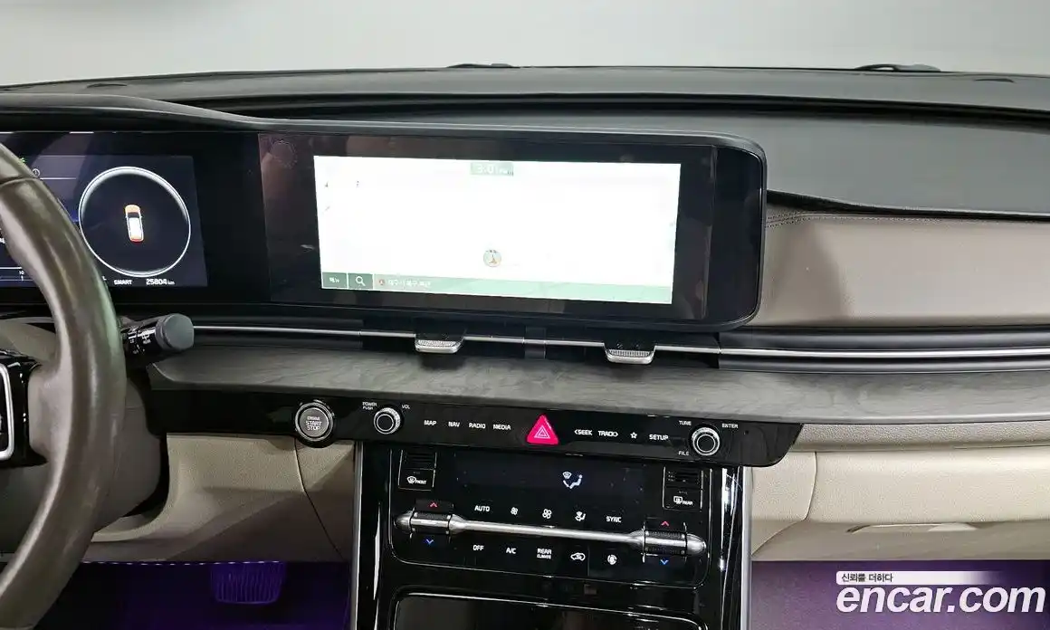 Kia Canival 2023 3.5 Автомат в Москве № 131869, фото 15