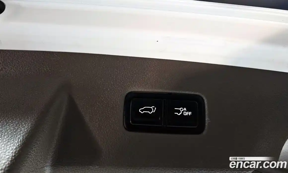 Kia Canival 2023 3.5 Автомат в Москве № 131869, фото 17