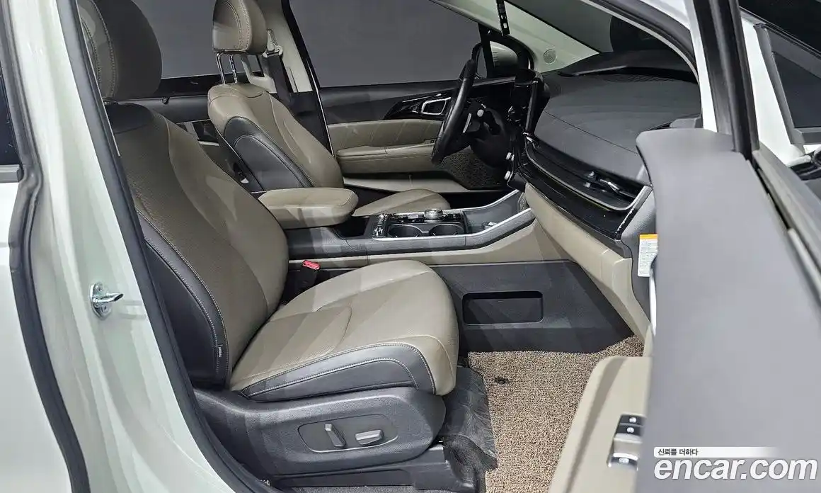 Kia Canival 2024 1.6 Автомат в Москве № 132652, фото 17