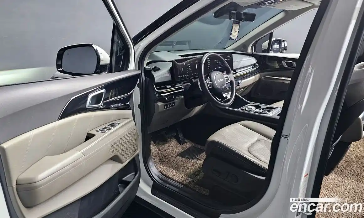 Kia Canival 2024 1.6 Автомат в Москве № 132652, фото 10