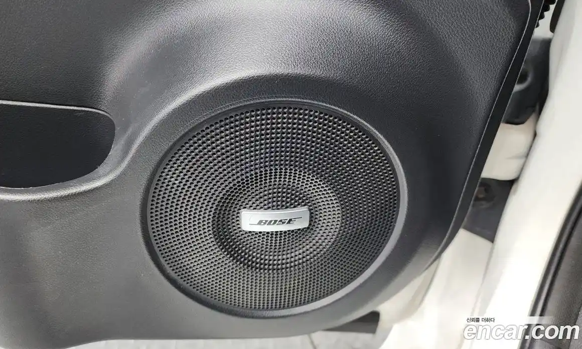 Renault QM5 2014 2.0 Автомат в Москве № 148127, фото 17