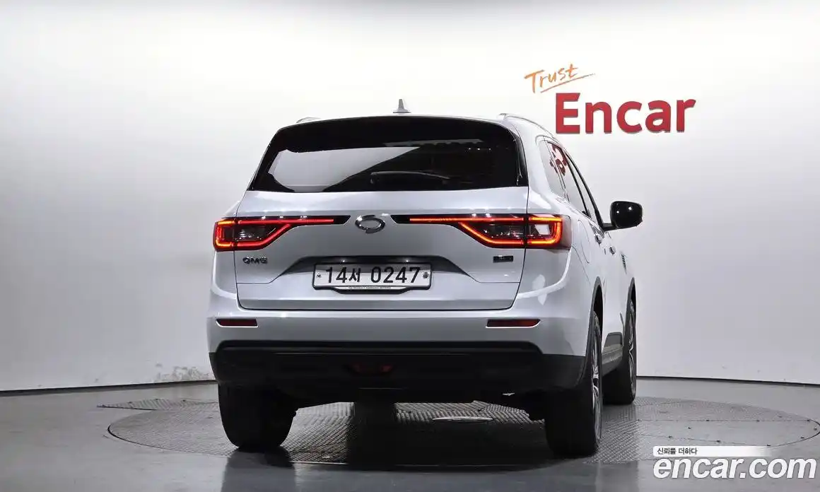 Renault QM6 2017 2.0 Автомат в Москве № 148332, фото 18