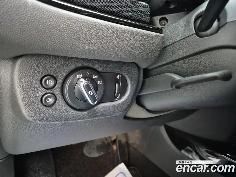 Mini Clubman 2022 1.5 Автомат в Москве № 148620, фото 17