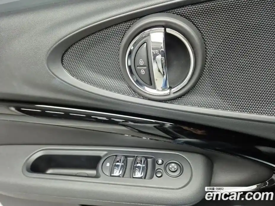 Mini Clubman 2022 1.5 Автомат в Москве № 148620, фото 18