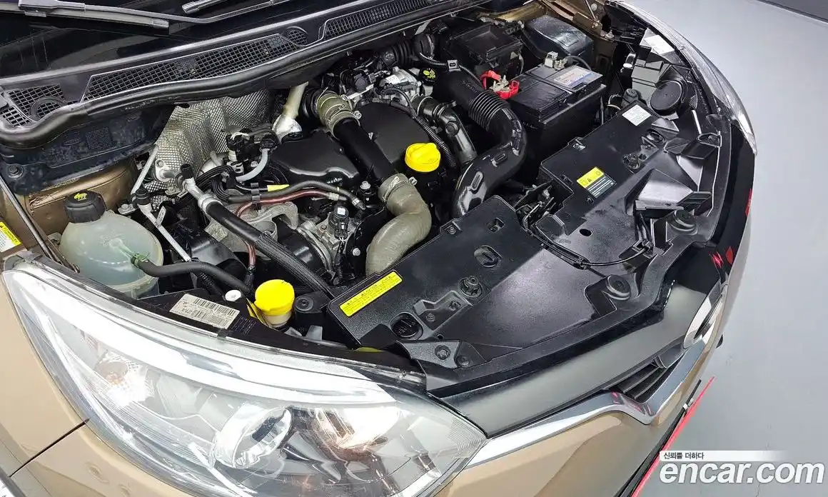 Renault QM3 2017 1.5 Автомат в Москве № 149988, фото 17