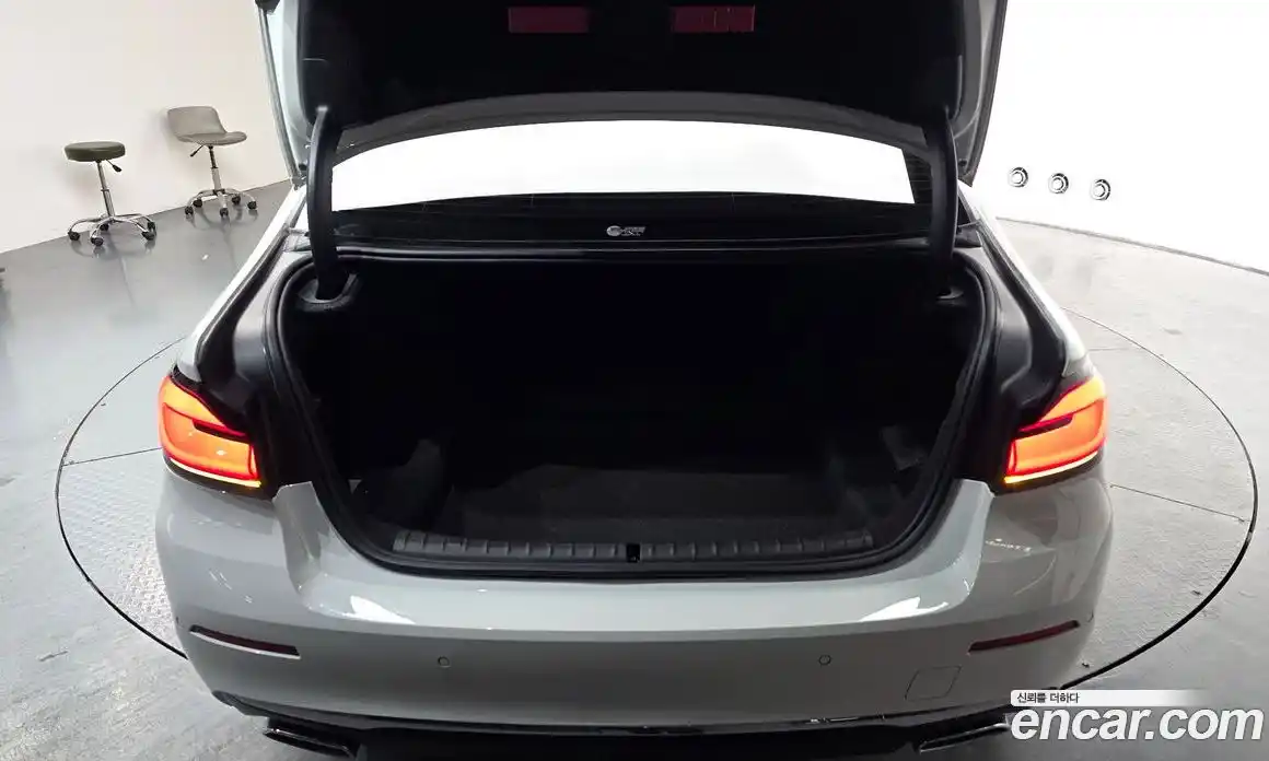 BMW 5-Series 2023 2.0 Автомат в Москве № 154919, фото 18