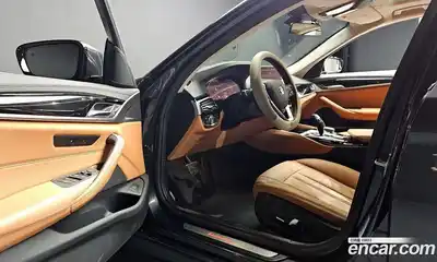 BMW 5-Series 2020 2.0 Автомат в Москве № 155003, миниатюра 2