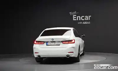 BMW 3-Series 2023 2.0 Автомат в Москве № 155500, миниатюра 5