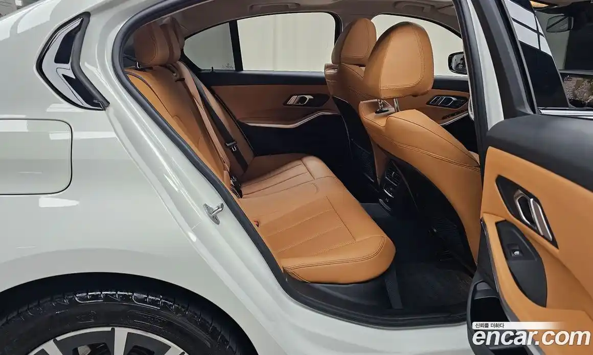 BMW 3-Series 2023 2.0 Автомат в Москве № 155500, фото 10