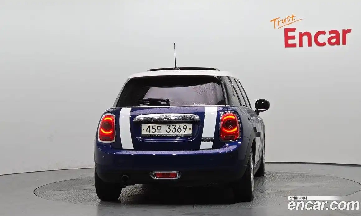 Mini Cooper 2017 1.5 Автомат в Москве № 155670, фото 13