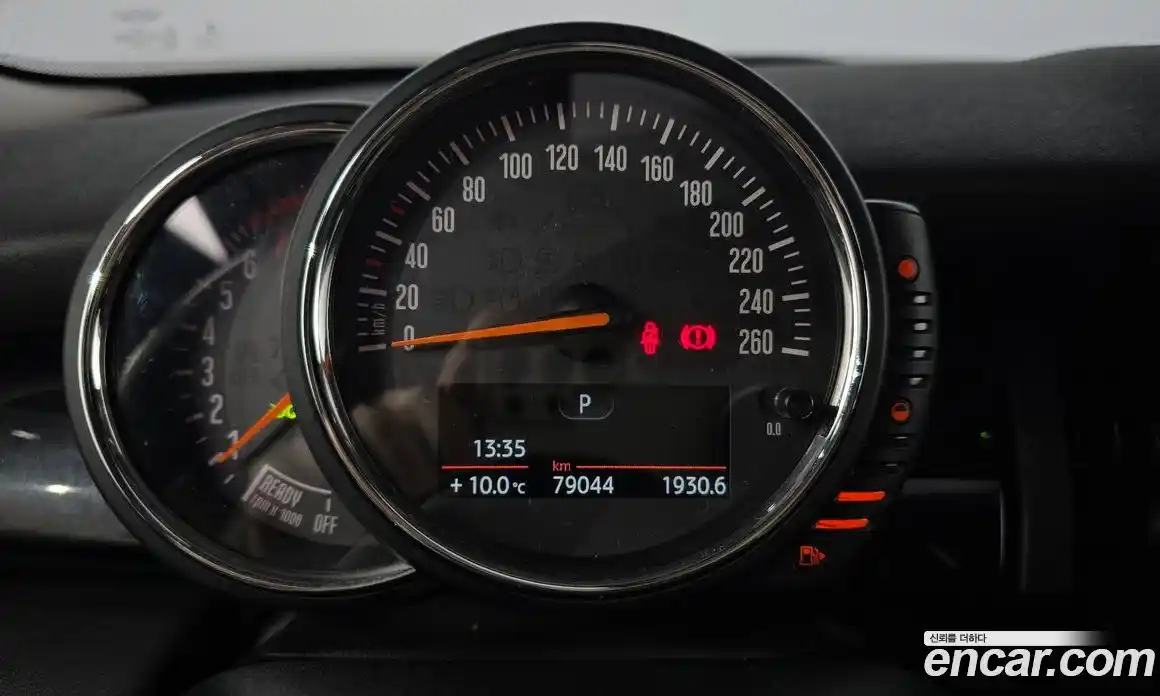 Mini Cooper 2017 1.5 Автомат в Москве № 155670, фото 2