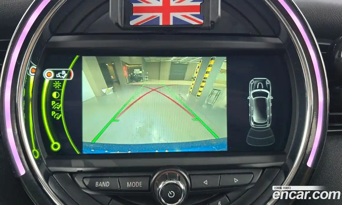 Mini Cooper 2017 1.5 Автомат в Москве № 155670, фото 5