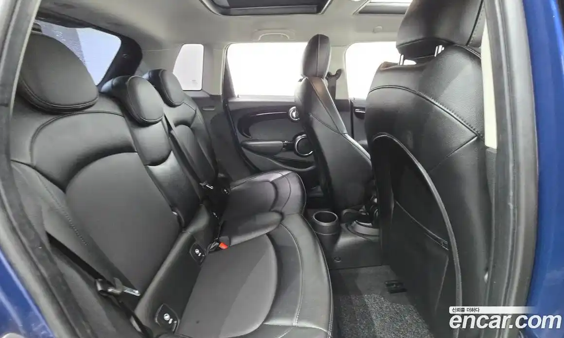 Mini Cooper 2017 1.5 Автомат в Москве № 155670, фото 6