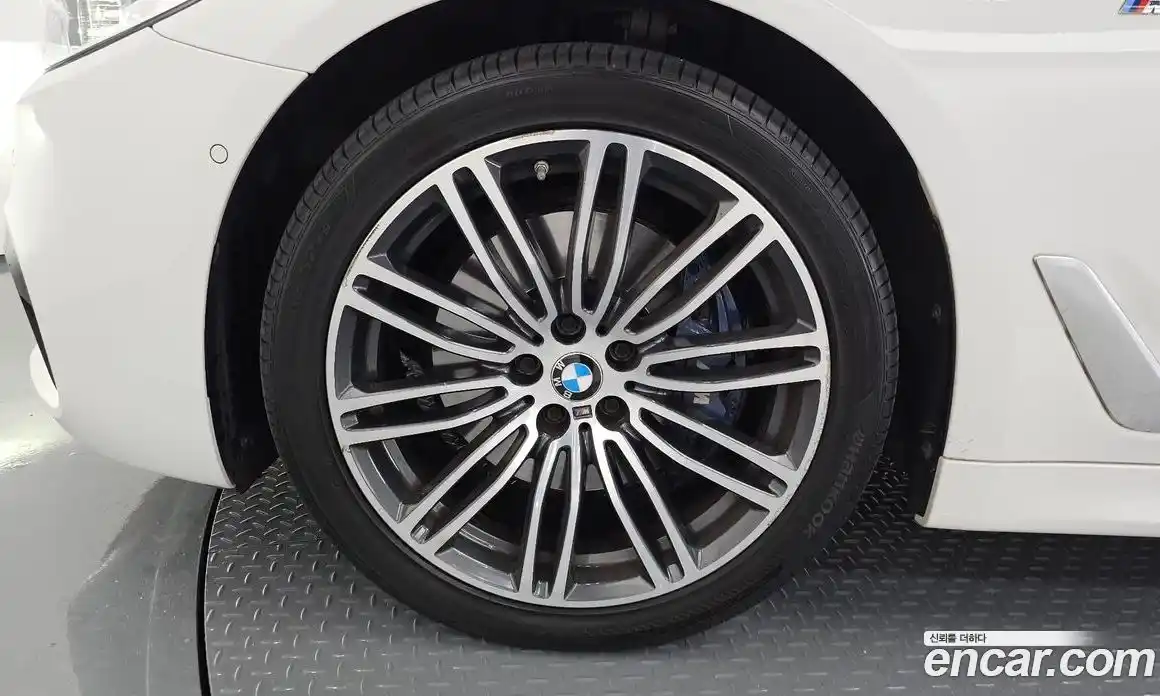 BMW 5-Series 2018 2.0 Автомат в Москве № 157336, фото 13