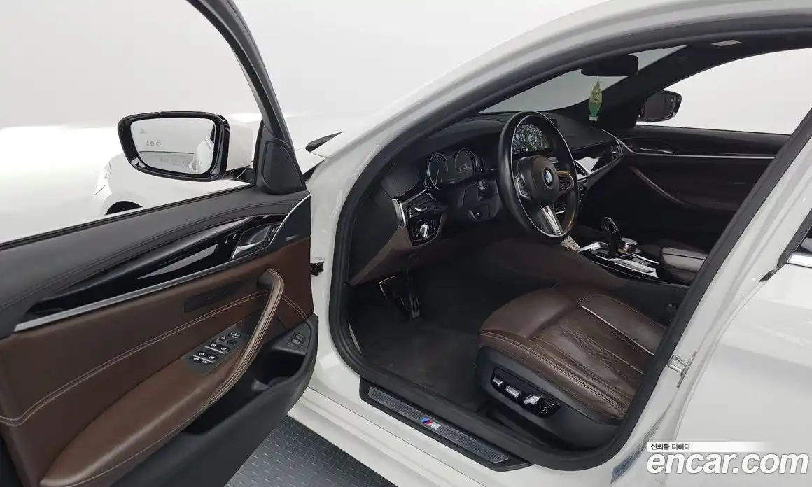 BMW 5-Series 2018 2.0 Автомат в Москве № 157336, фото 8