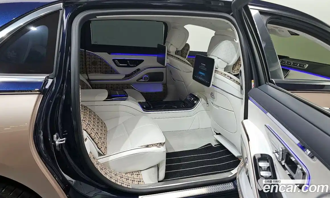 Mercedes-Benz S-Class 2023 6.0 Автомат в Москве № 159946, фото 12