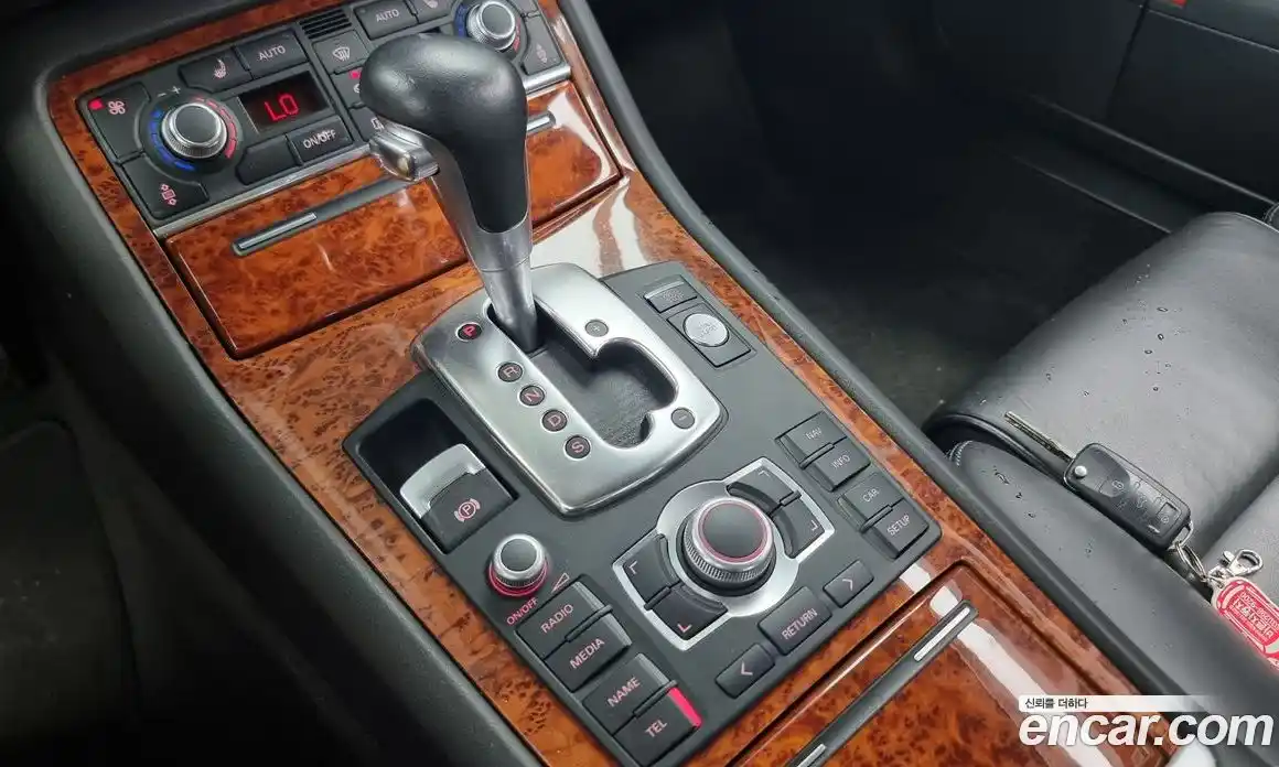 Audi A8 2009 3.1 Автомат в Москве № 163520, фото 17