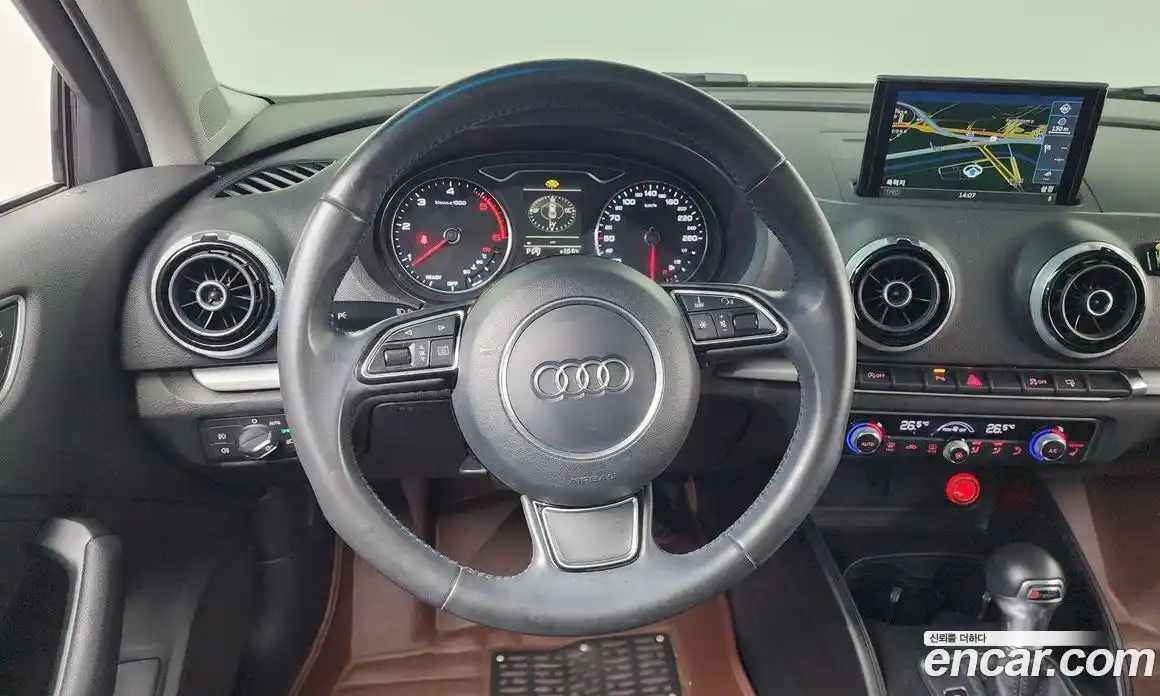 Audi A3 2016 2.0 Автомат в Москве № 163575, фото 13