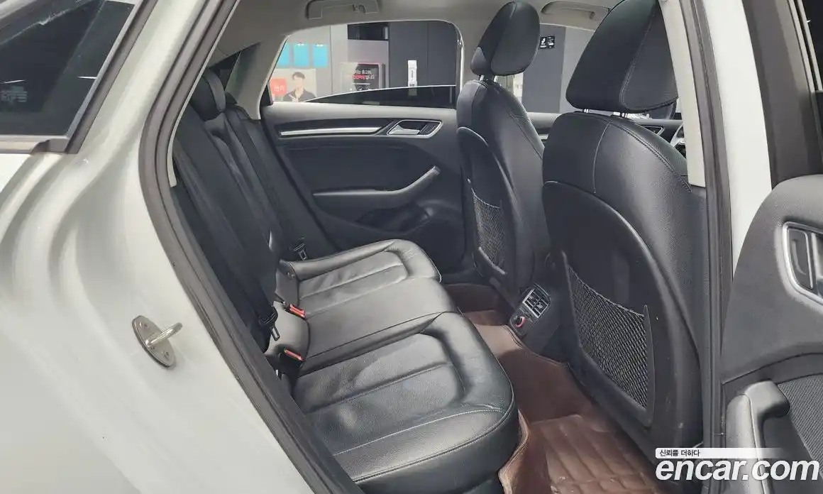 Audi A3 2016 2.0 Автомат в Москве № 163575, фото 16