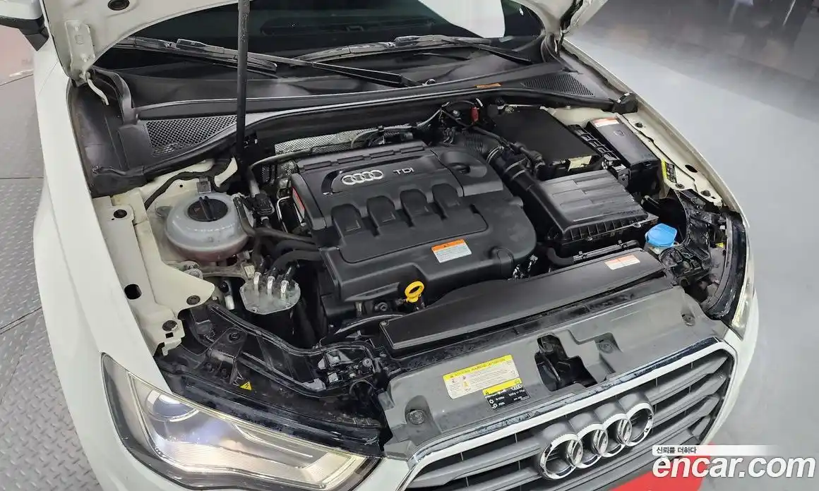 Audi A3 2016 2.0 Автомат в Москве № 163575, фото 6