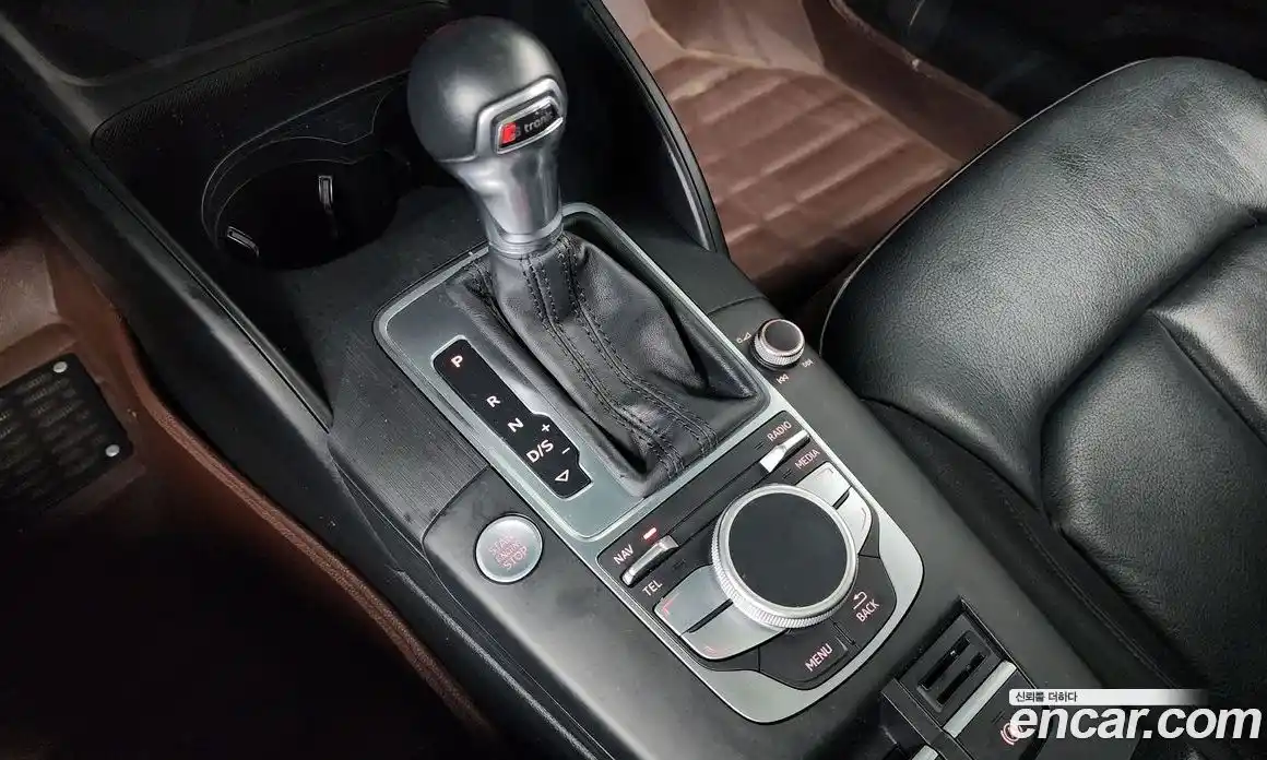 Audi A3 2016 2.0 Автомат в Москве № 163575, фото 8