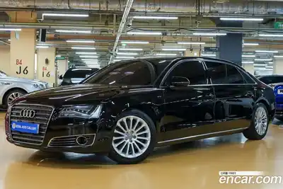 Audi A8, 2011