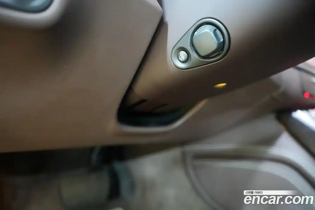 Audi A8 2011 6.3 Автомат в Москве № 164082, фото 16