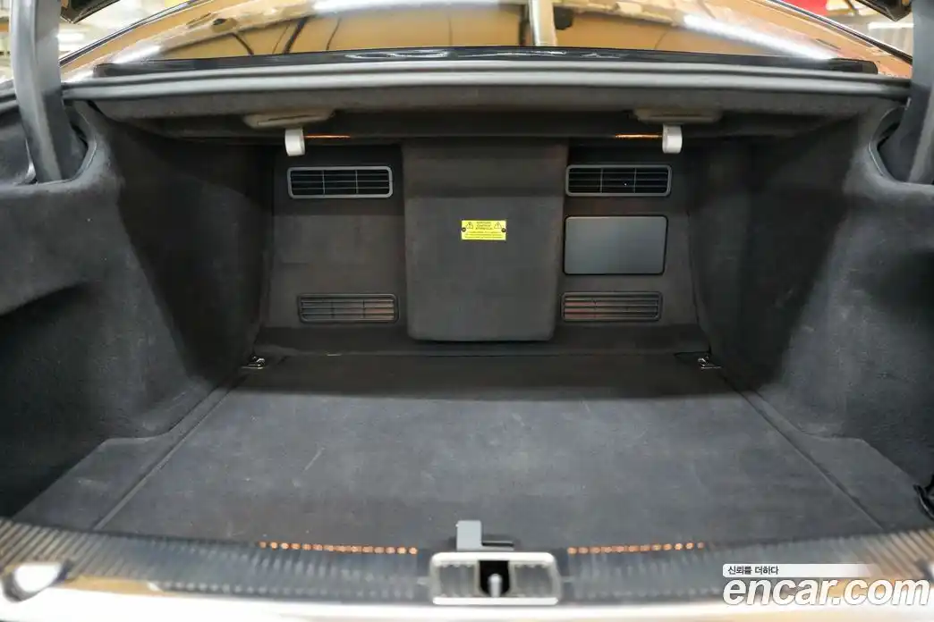 Audi A8 2011 6.3 Автомат в Москве № 164082, фото 19