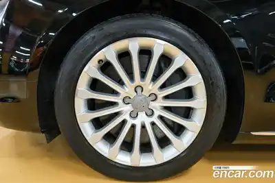 Audi A8 2011 6.3 Автомат в Москве № 164082, миниатюра 5