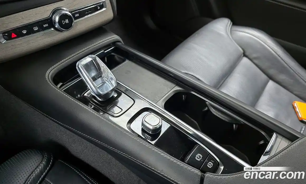 Volvo XC90 2022 2.0 Автомат в Москве № 164573, фото 17