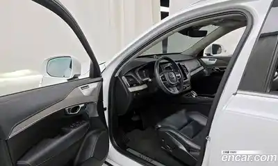 Volvo XC90 2022 2.0 Автомат в Москве № 164573, миниатюра 4