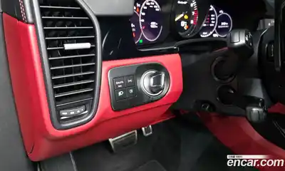 Porsche Cayenne, 2023